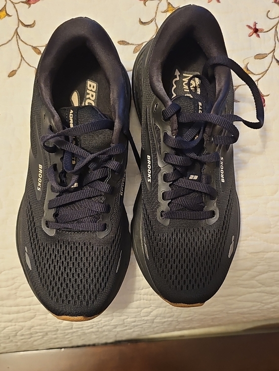 Shoes - Brooks Women's Dark Navy Athletic Running Shoes - Supportive Cushioning